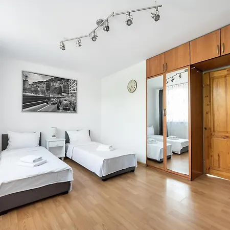 Chodecka Homely By Bookinghost Apartamento *