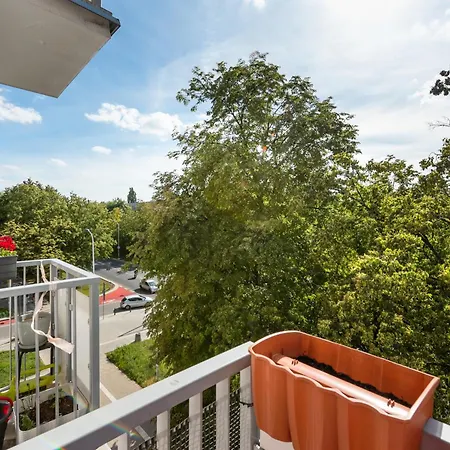 Lejlighed Chodecka Homely By Bookinghost