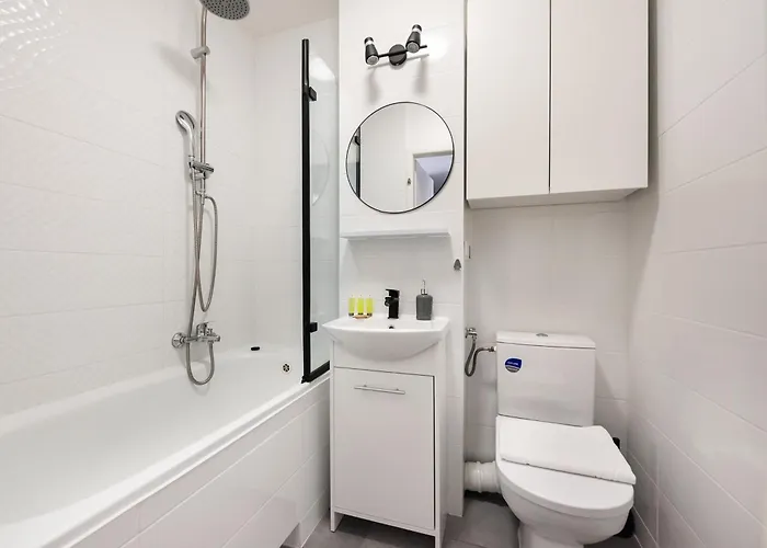 Apartmán Chodecka Homely By Bookinghost