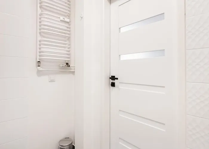 Apartmán Chodecka Homely By Bookinghost *